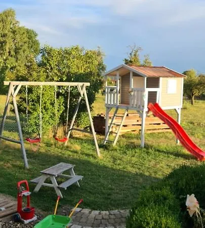 Naehe Lego-land شقة *